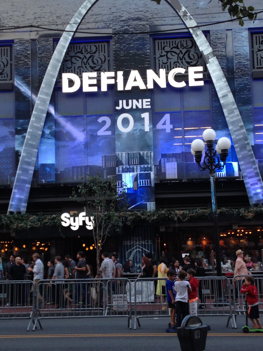 anupamnigam's tweet photo. So it's the final day of #SDCC2024 Didn't make it out this year but here's a quick flashback to our #Defiance panel 10 years ago! @SYFY #vofan #relivedefiance #defiancelives https://t.co/7gwCVGVpqN