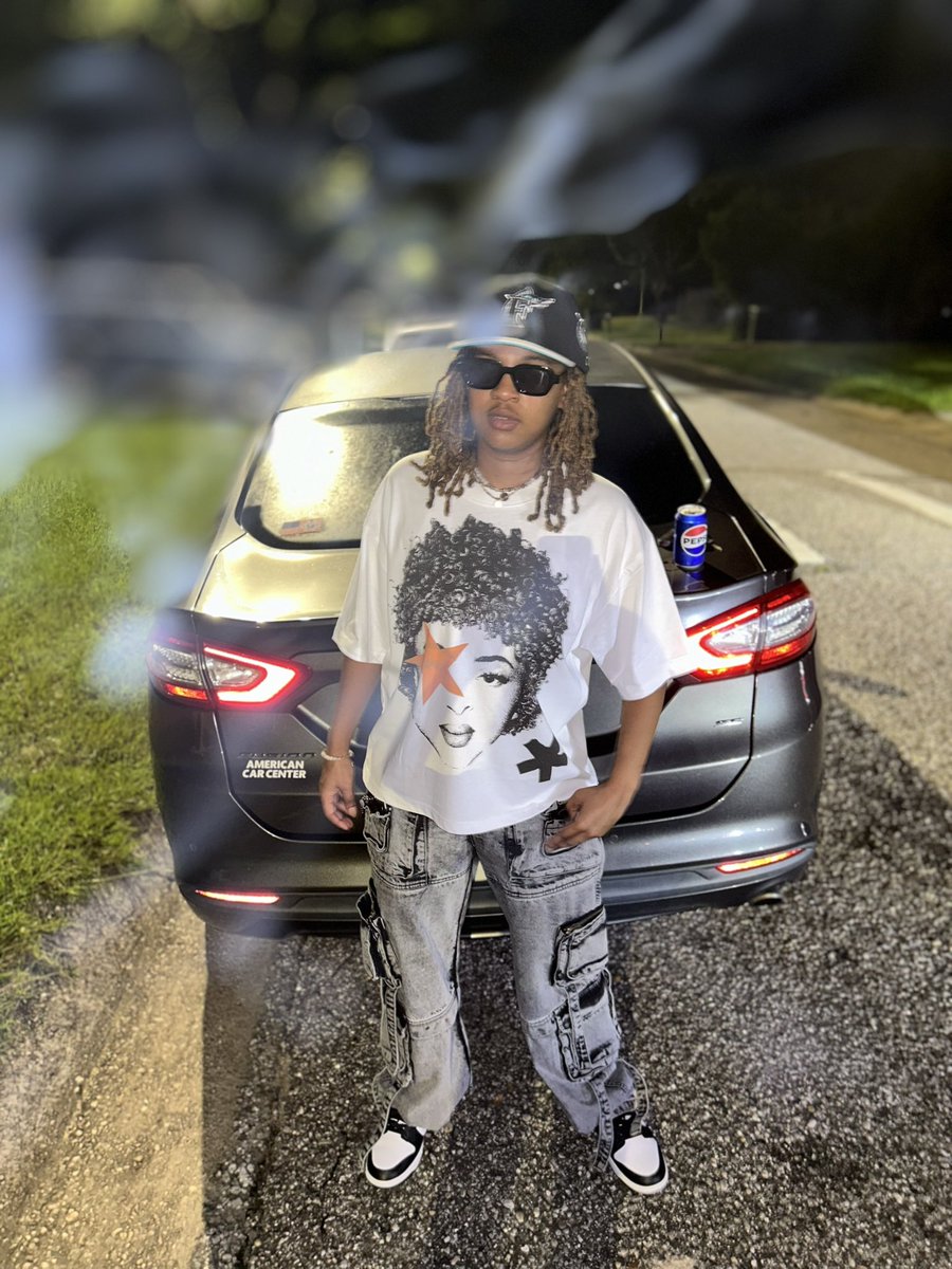 DrankGod4400's tweet photo. Ima get my get back even if I get life trust me 🤞🏽 #LLMatt https://t.co/biBlZPg05v