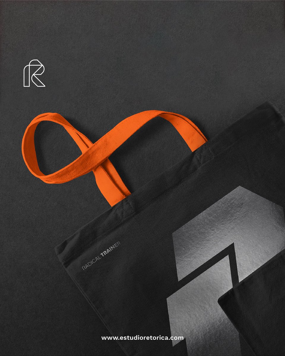 Adaptación de #merchandising para <a href="/radicaltrainer/">Radical Trainer</a> ! 
.
.
.
#publicidad #marketing