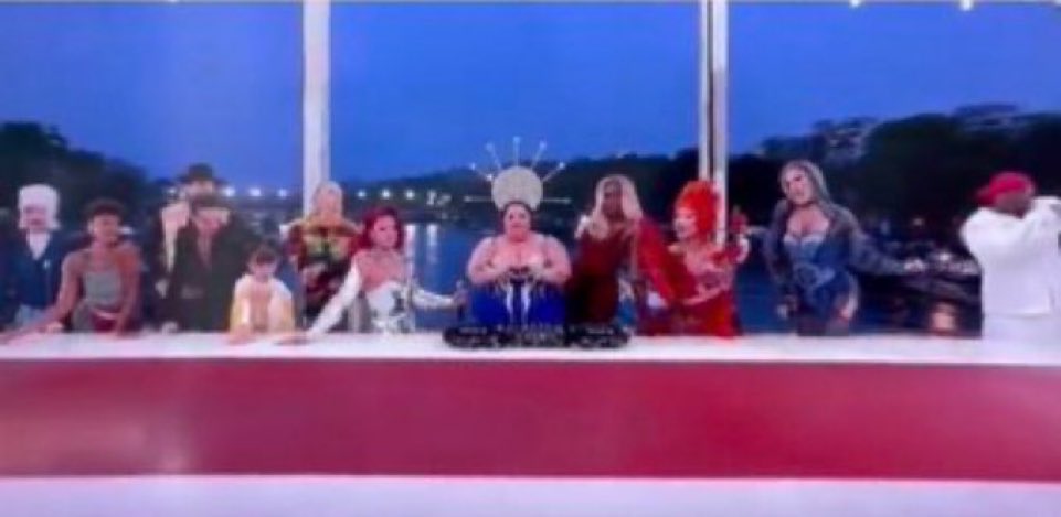 What are you views fellow #Christian ?

The #OlympicOpeningCeremony has given us something to think and pray about with this scene 🤔

#TheMentalChristian #MentalHealthAwareness #OlympicGames #Olympics