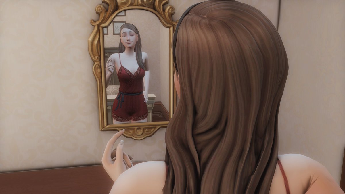 Since it was their first night living together as a couple, Aubrey thought about spicing things up a little 👀