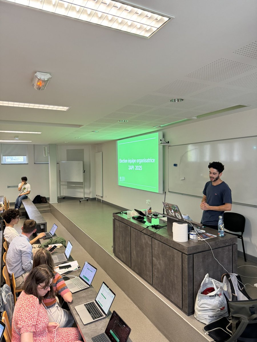 Alexandre Vandelet (@alexandre_anepf) on Twitter photo Retour du Conseil d’administration de <a href="/Pharma_ANEPF/">ANEPF Pharmacie</a> qui a eu lieu à Strasbourg : des échanges enrichissants et des projets ambitieux pour l'année à venir ! 🙌
Merci à tous les administrateurs pour leur engagement. Ensemble, nous faisons avancer la pharmacie en France ! 💊 Retour du Conseil d’administration de <a href="/Pharma_ANEPF/">ANEPF Pharmacie</a> qui a eu lieu à Strasbourg : des échanges enrichissants et des projets ambitieux pour l'année à venir ! 🙌
Merci à tous les administrateurs pour leur engagement. Ensemble, nous faisons avancer la pharmacie en France ! 💊