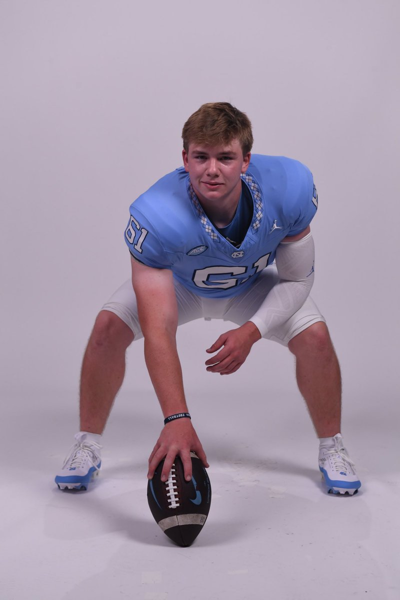 New look, same snap <a href="/UNCFootball/">Carolina Football</a> #year1 #GDTBATH 🐏
