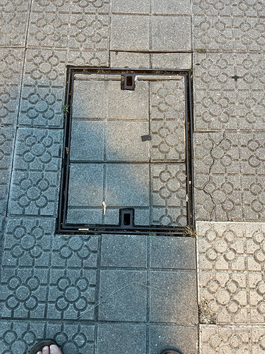 Mark Thompson tweet media