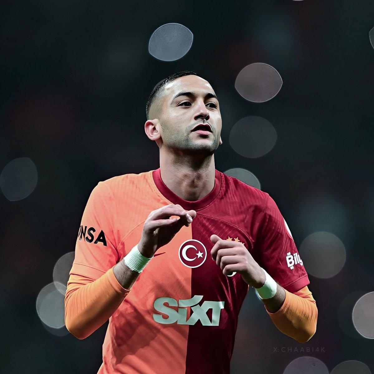 Twitterda yeniyim futbol tayfaya ulaşmam için rt fav ment atar mısınız