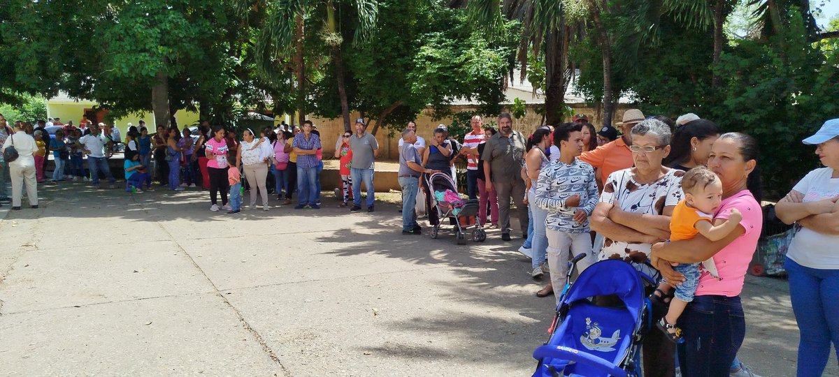 #NuevaEsparta || Así se encuentran los centros electorales en el municipio CN Antonio Díaz. Todo se desarrolla en paz y en armonía. 

#MaduroPresidente
#VotaPorLaPaz2024
#SomosComunicadoresClap2024