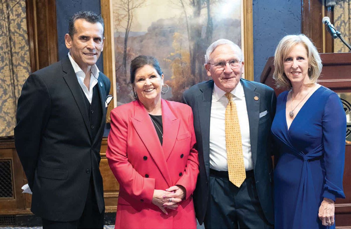 TheNSWeekend's tweet photo. The @ulbgc65 hosted its 27th fundraiser, the Wine Dinner at the Union League Club in downtown Chicago. The benefit raised more than $200,000 to continue high-quality afterschool programming. https://t.co/6TvDYmaLta
Photography: Nasir Johnson https://t.co/DXhT4Xk1VK