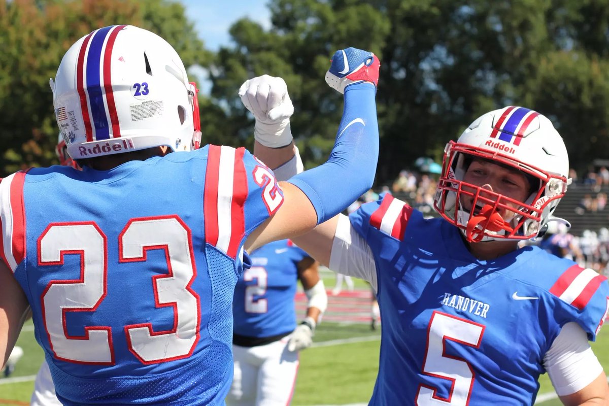 cxshishola0's tweet photo. After a great camp and conversation with @ChaseBurton02, I’m blessed to receive my second offer from Hanover College. @CoachB_54 @SparkplugFB @Plug_Strength @IndianaPreps https://t.co/xSDFBPDi5u