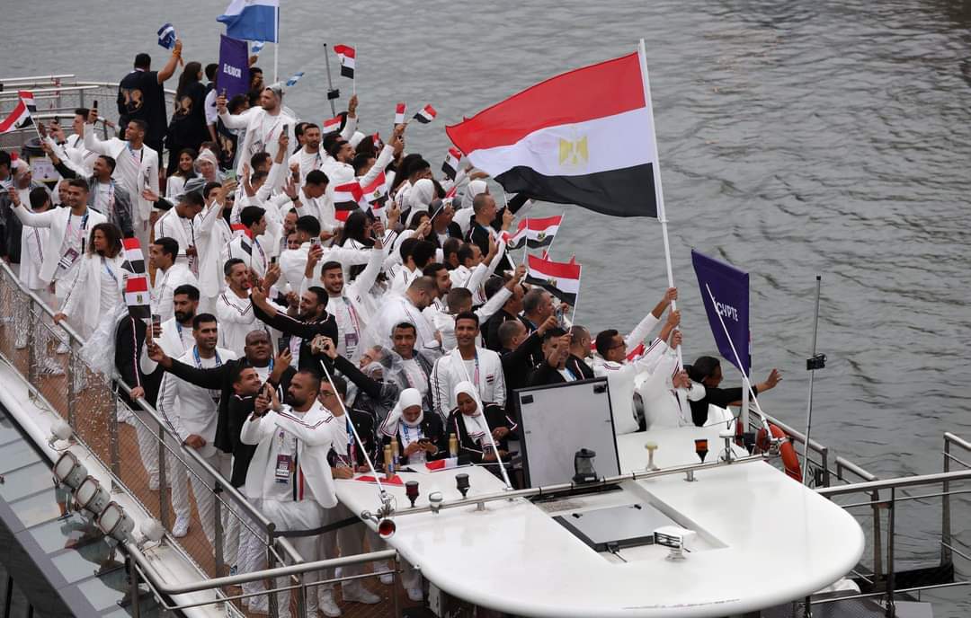 EGY_Hend's tweet image. مبروك يا مصر أول ميدالية ❤️
#TeamEGYPT 🇪🇬