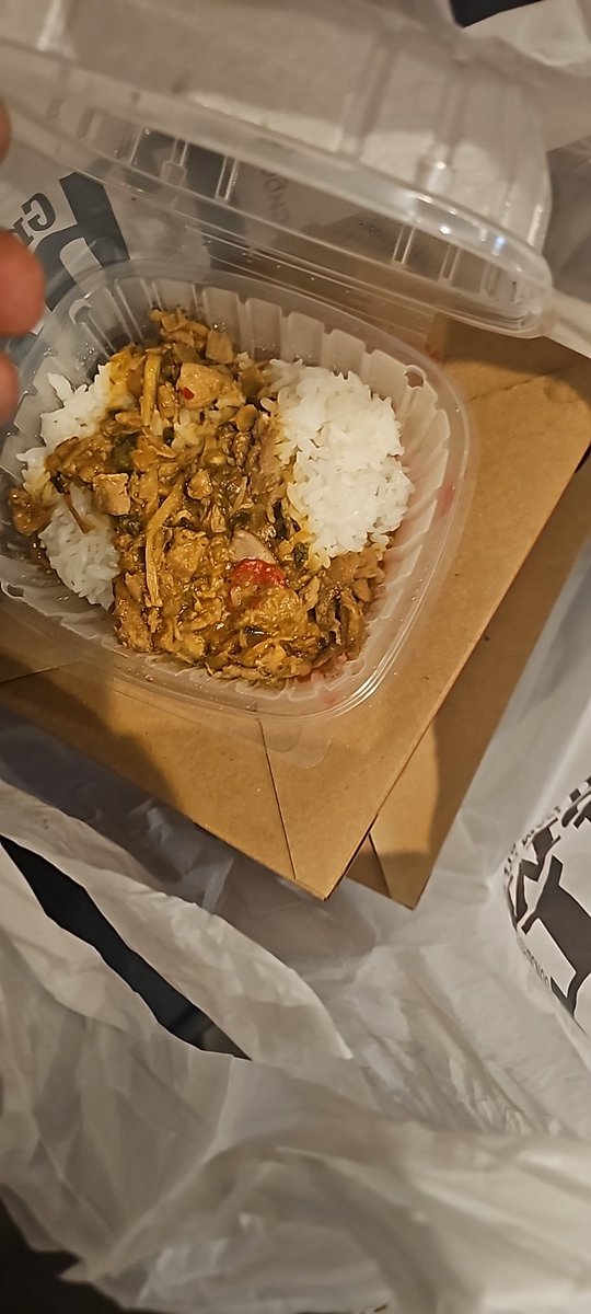 KenDog0129's tweet photo. @WowBao C'mon Now, Really?!?!? Y'all Charge Way Too Much For This Small Container Of Food...A Quarter Scoop Of Rice And A Cracker Scoop Worth Of Kung Pao Chicken!!! Smh...Y'all Have To Do Better! For The Money I Paid This Isn't Enough, I'm Sorry It Just Isn't!!! https://t.co/l19F41UnSZ