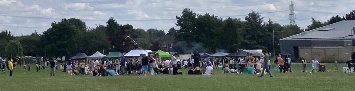 Beautiful weather for the Leys Festival today, which was bigger and better than ever!

Well done to <a href="/alexander_betts/">Alexander Betts</a> <a href="/SciTogOx/">Science Together Oxford</a> <a href="/OUFCOfficial/">Oxford United</a> <a href="/UniofOxford/">University of Oxford</a> @EwaOxford @OPAOxf <a href="/OxfordMaggie/">Oxford Neighbourhood Watch and Community</a> and *everyone* else who made it such a great day.

#OnePeopleOnePlace