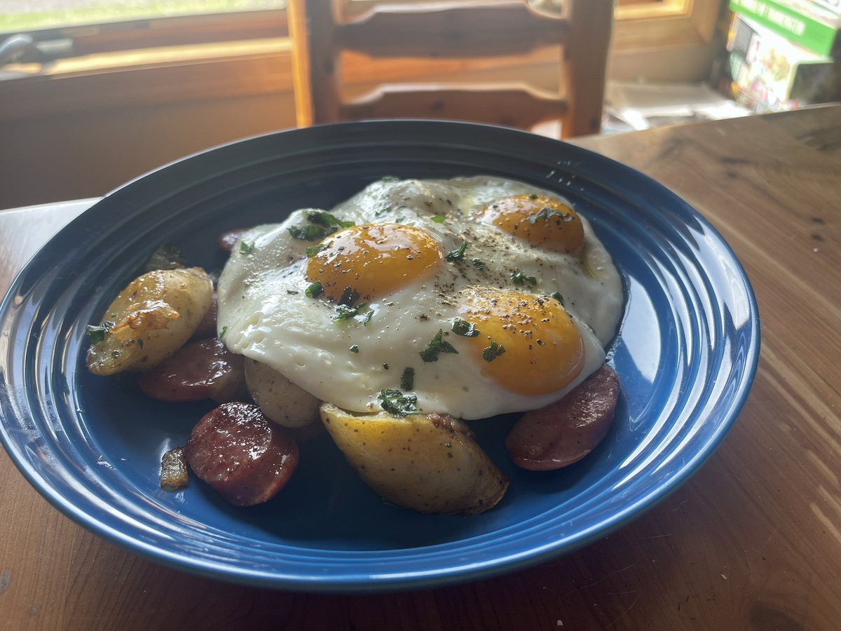 𝕄𝕣. ℂ𝕣𝕠𝕨 🐦‍⬛ tweet media