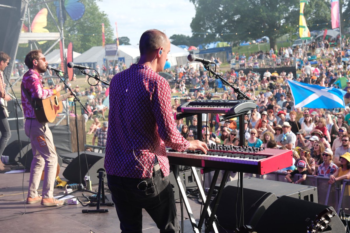 OffTheBeatTees's tweet photo. Great set and great crowd from @StornowayBand at @DeerShed 🎶 https://t.co/GkP4L32cdz