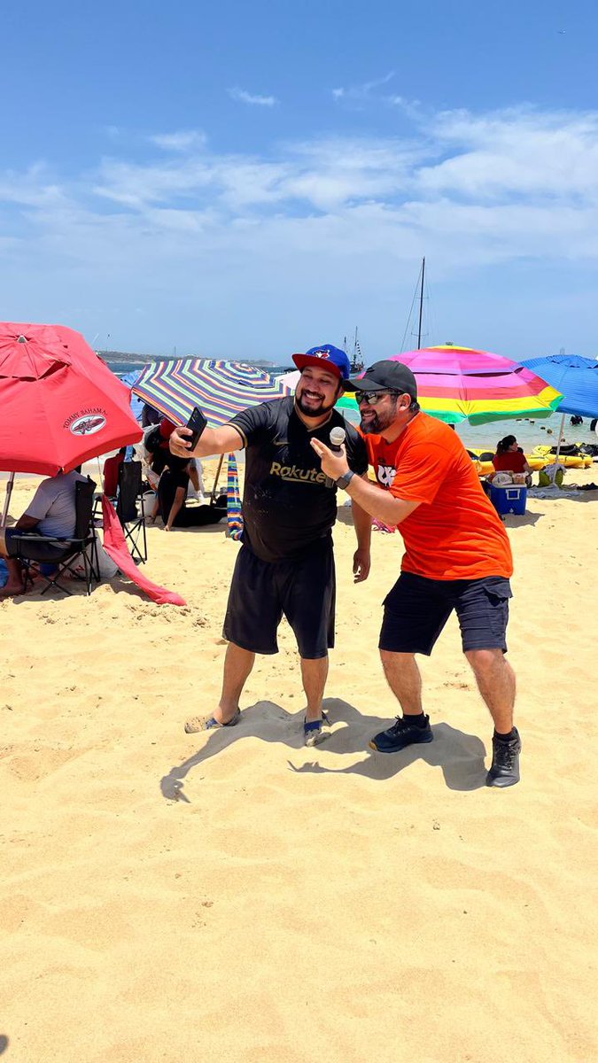 ExaFMLosCabos's tweet photo. Pega de calcas 
De Tour por la playa con EXA

Lánzate con nosotros 
Estaremos hasta las 2 de la tarde
Playa la Empacadora CSL🏖️

#EnTodasPartes
#PonteExa https://t.co/3xMId6B2qE