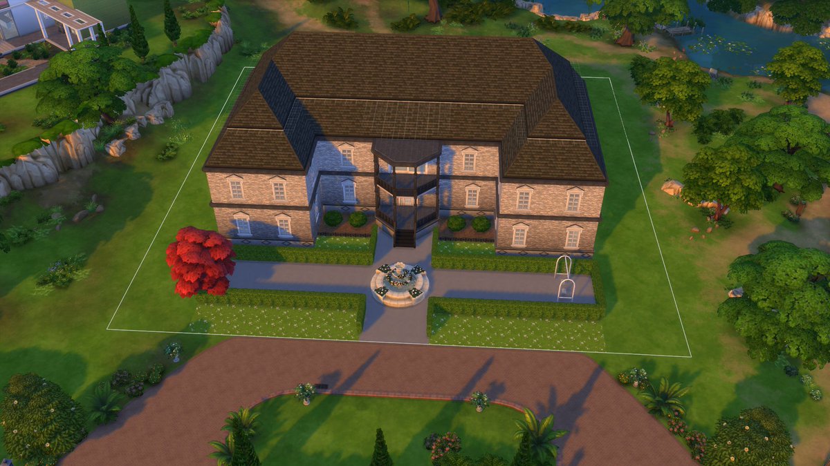 Lozziesims's tweet photo. The front and the back are done :D #Sims4 #showusyourbuilds https://t.co/iZA8bpPbBj