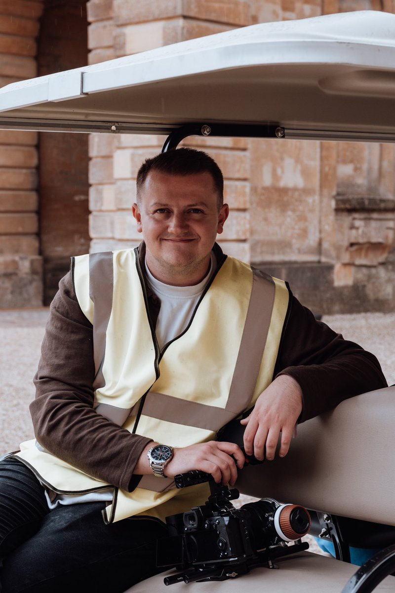 VisualsByOllie's tweet photo. Behind the scenes: palace edition 🤯🎥

📍 Blenheim Palace 🇬🇧 https://t.co/hu1ttlxxQj