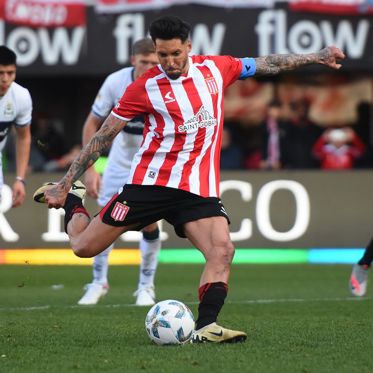 🏭 La Fábrica de Jugadores te explota

¿Los goleadores del clásico? Del Country Club Del City Bell