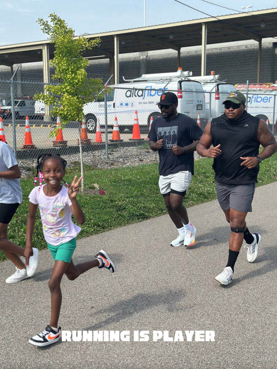 OhioplayerTim's tweet photo. Weโre back at it next Sunday come get active the player way ๐ฅ #runningisplayer https://t.co/NUrW1a8eKe