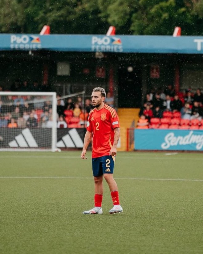💙𝐏𝐀𝐑𝐀𝐁𝐄́𝐍𝐒, 𝐂𝐀𝐌𝐏𝐈𝐎́𝐍💙

David Mella, campión de Europa coa Selección española sub-19.