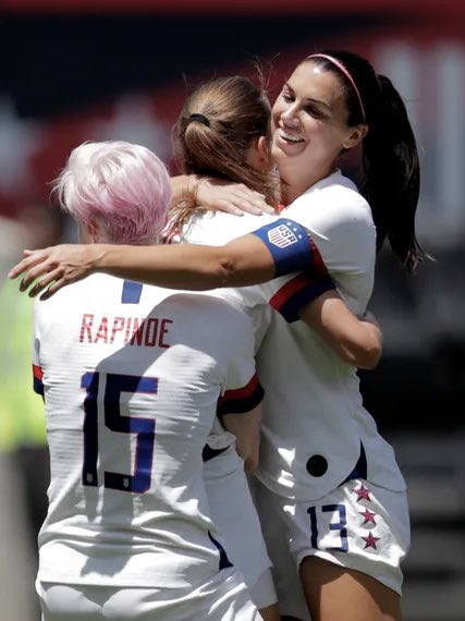 jill 💋☀️ tweet media