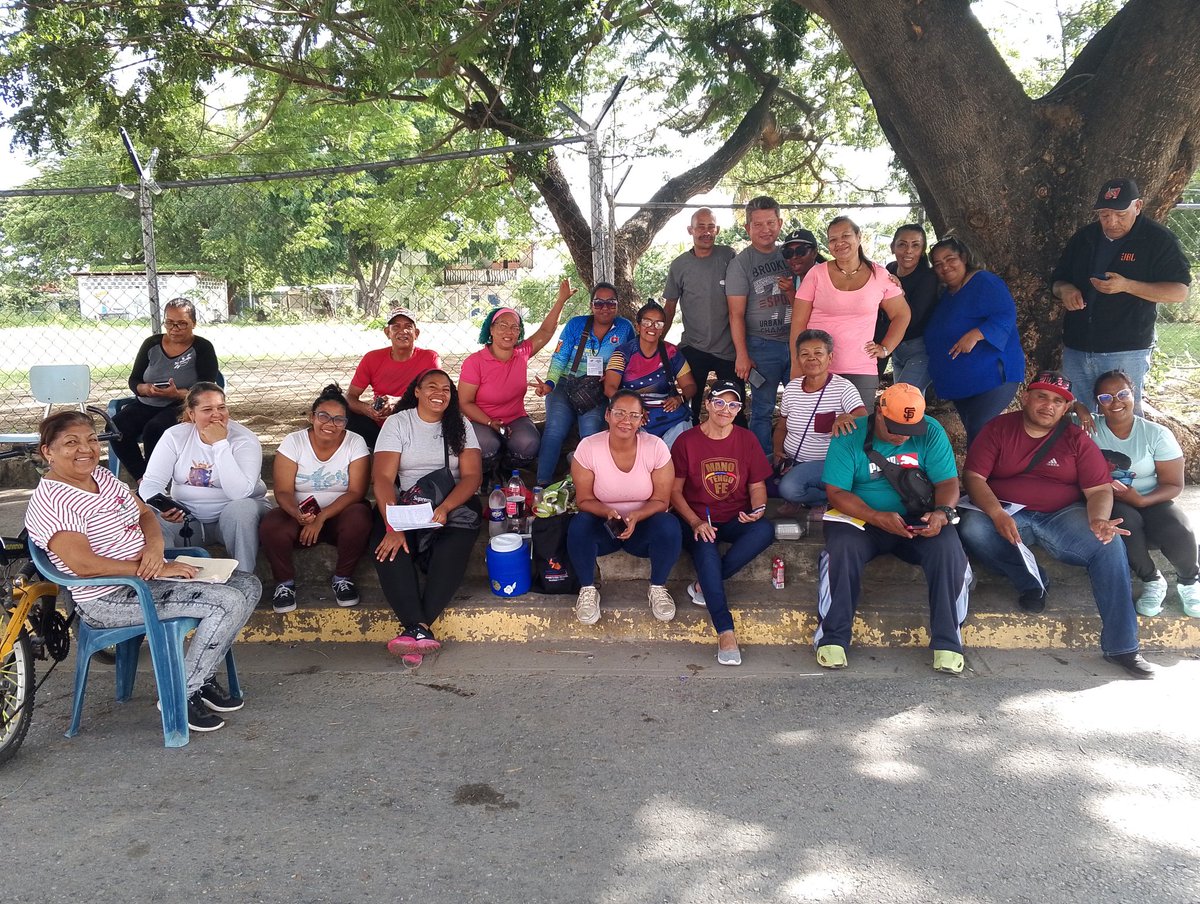 nelsonjoant4's tweet image. #28Julio / Nuestra Patria Venezuela, quiere vivir en Paz. La patria no se vendé la patria se Defiende.
#PorAmorAChávez #VotaPorLaPaz2024 &quot;VAMOS A GANAR&quot; #Operaciónremate  #28Jul #VenezuelaLibre
#MaduroPresidente