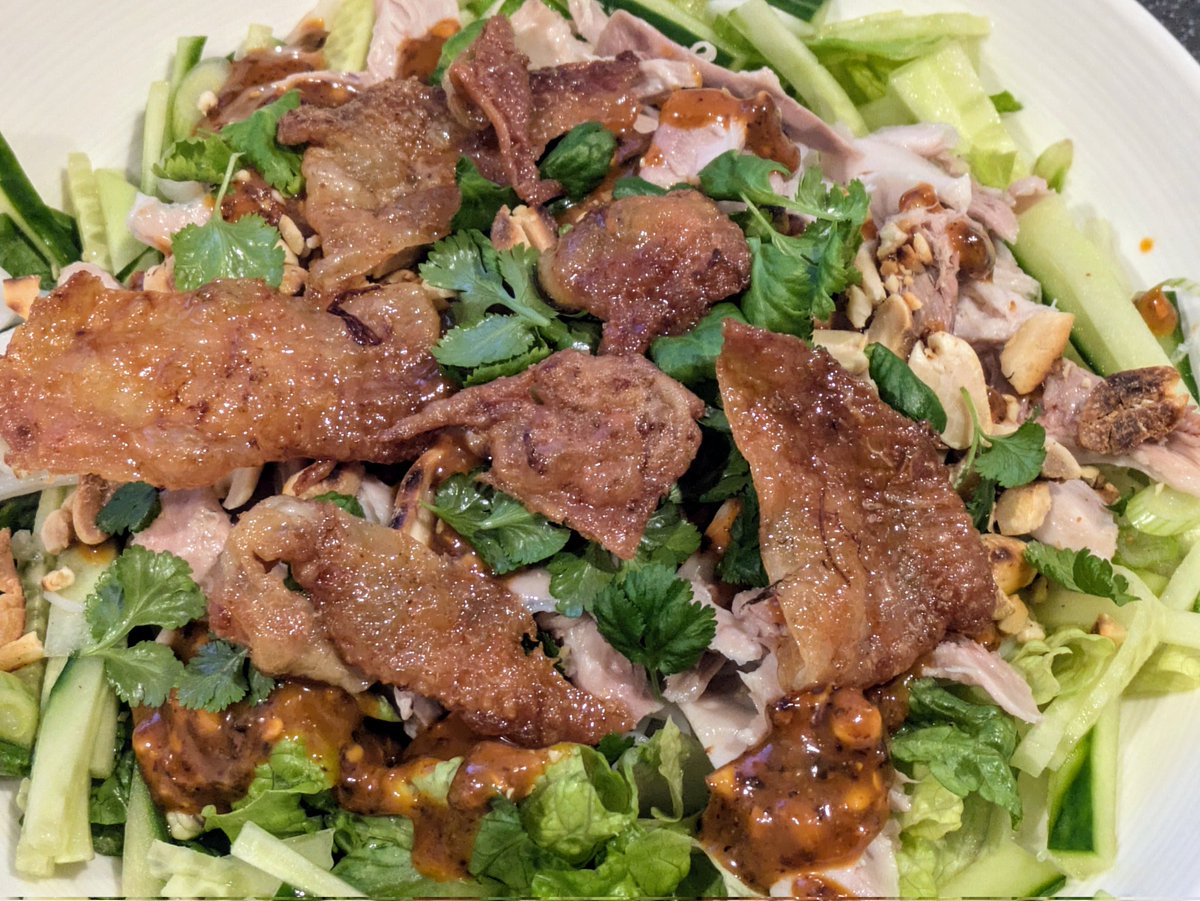 HowardsPlate's tweet photo. Why is so much chicken sold as "skinless" when it's one of the best bits? Do we miss out just because it gives a few people the ick?! It's adding flavour and texture to poached bang bang chicken on #HowardsPlate here 😋 https://t.co/68JQGJPaQ9