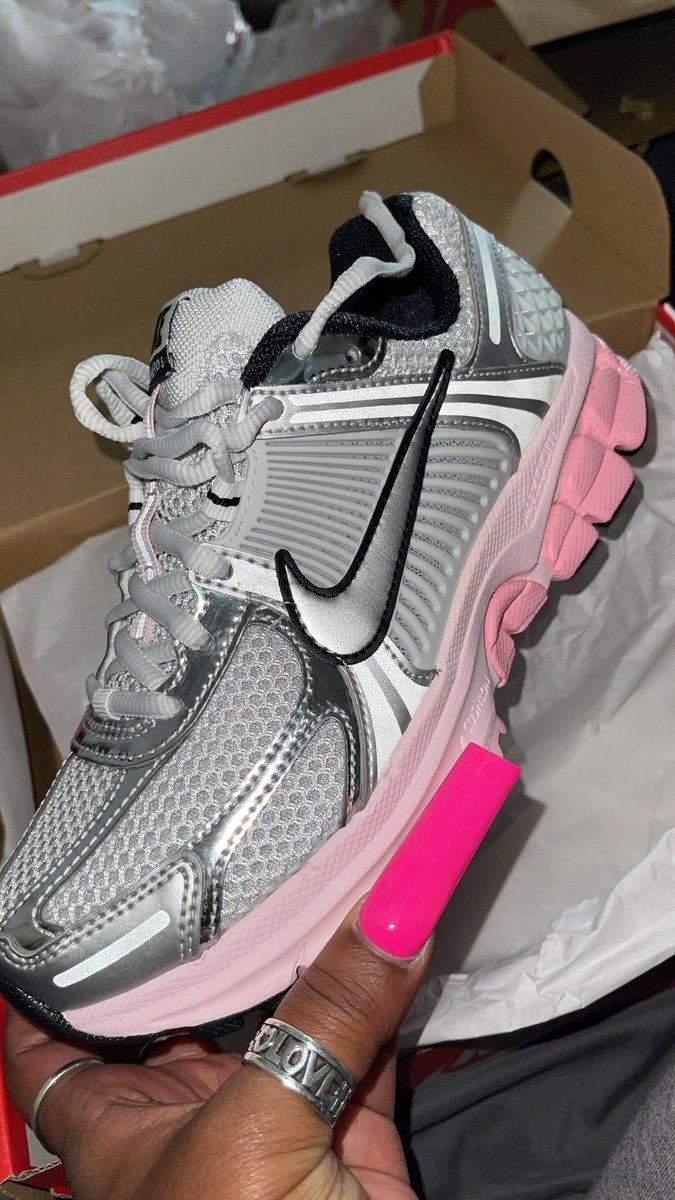 _jussBilla's tweet photo. Nike definitely snapped with these 😍🔥 https://t.co/gefGB2NIKL