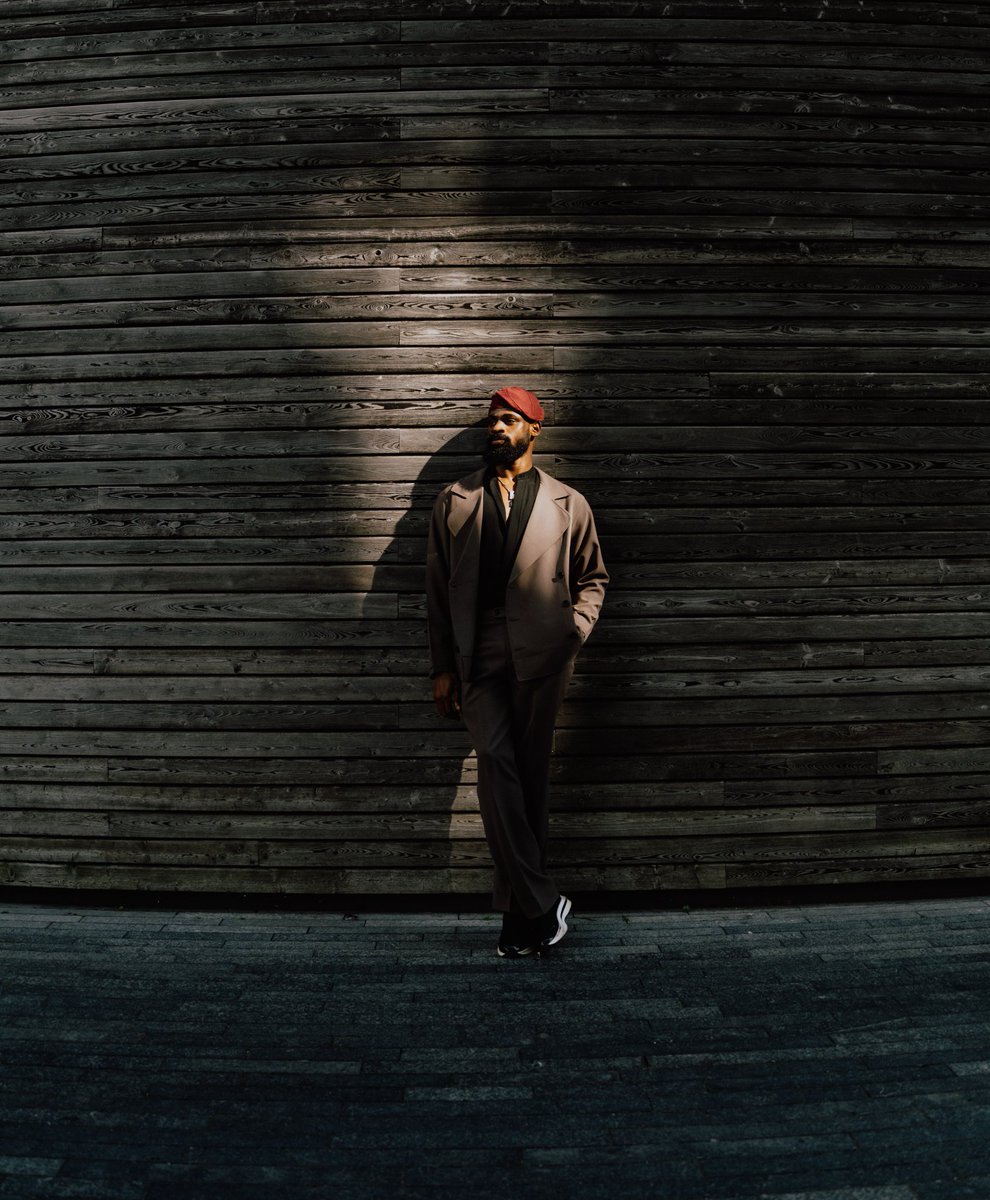Tunde_OD's tweet image. Fame is such a strange thing. One minute you're immersed in your quiet passion, then all of a sudden your face is out there and you really just can't put the genie back in the box anymore. You'll always be a recognizable face on the world's canvas for the rest of your life(Even…