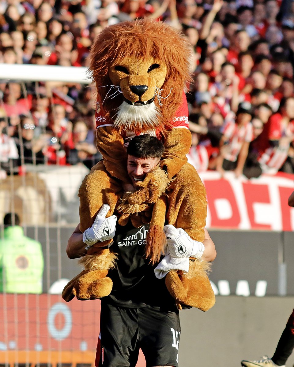 EdelpOficial's tweet image. Nuestras dos emociones en la cabeza 👍🥳