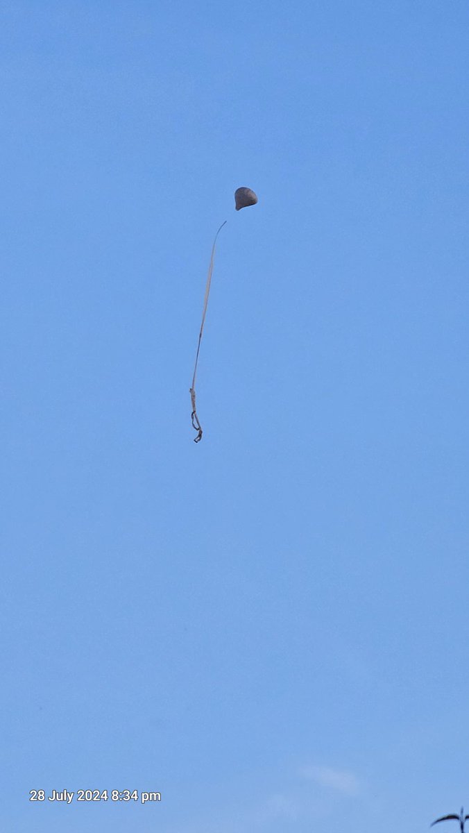 flawborough_fms's tweet image. The old man luckily came across this as it landed! Could have been nasty.