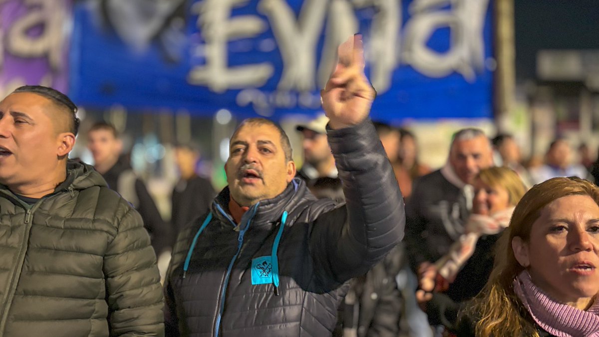 Marcha de antorchas y acto en homenaje del paso a la inmortalidad de nuestra Evita en la Plaza Yapeyu de San Fco. Solano.🤍🕊️

<a href="/mayrasmendoza/">Mayra Mendoza ☀️</a>