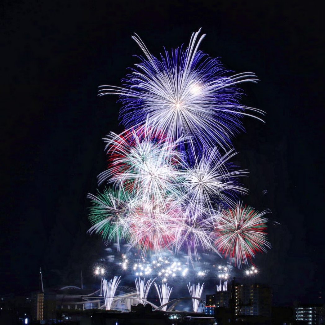 32411423bumi's tweet photo. #fmt花火  #おいでん花火 https://t.co/UdEiQADSgT