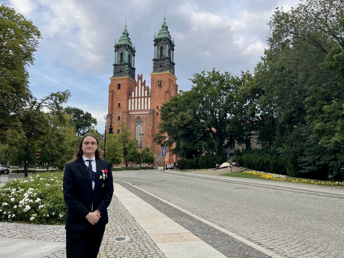 Her Imperial Majesty viewed the premiere of "The Tiny World", and met with Adrian Wojtasz of Upper Shwartz Morgen Lorgen Land yesterday. Her Imperial Majesty as well toured the city of Poznan with the President.

#Cycoldia | #Micronations
