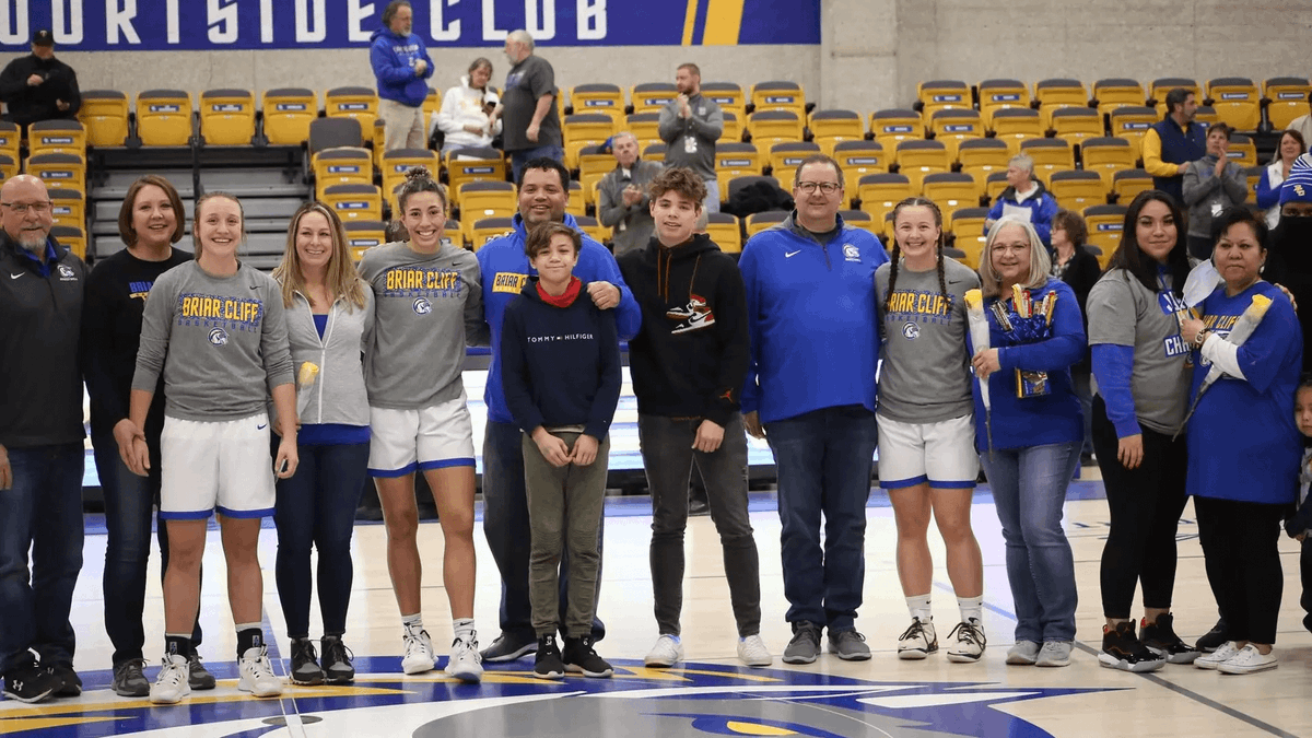 Briar Cliff tweet media
