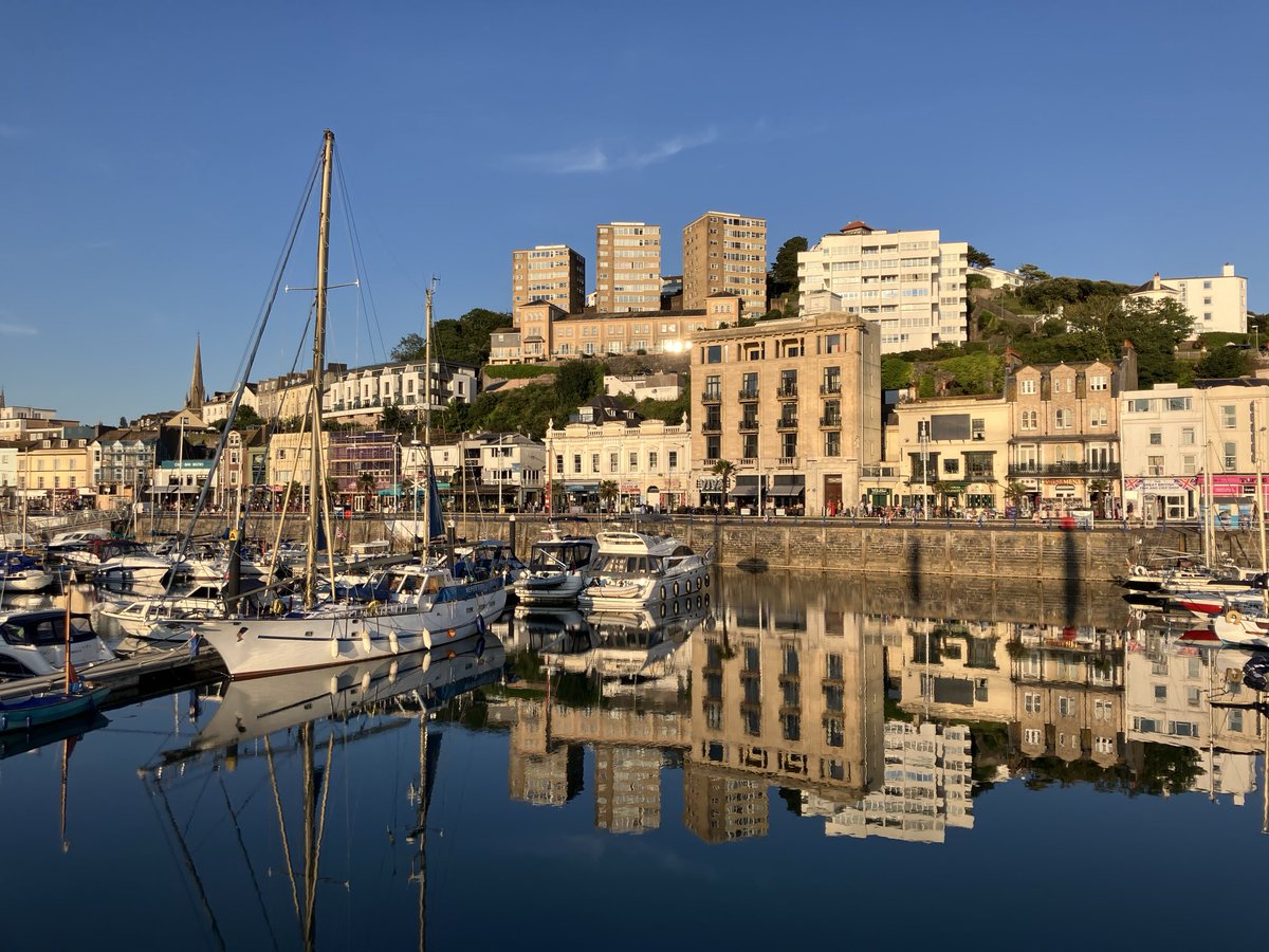 Amazing reflections in Torquay harbour this evening