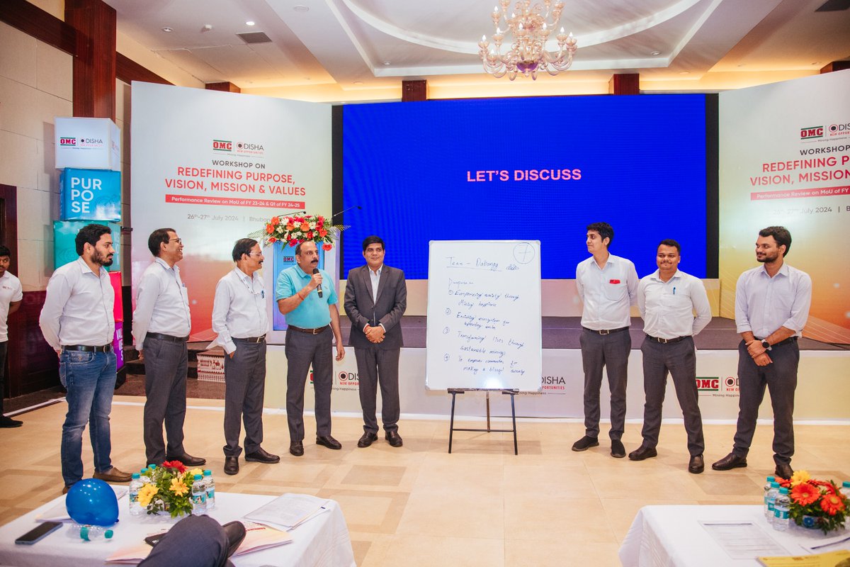 odisha_mining's tweet photo. OMC organised a two-day workshop on 'Redefining Purpose, Vision, Mission & Values' #PVMV in the presence of Shri DK Singh, IAS, Chairman, OMC, Shri Balwant Singh, IAS, MD, OMC, Directors, Senior Officials & partners @GrantThorntonIN @KPMGIndia.
@balwantskalewa7
#MiningHappiness https://t.co/bVCK5WSWrn