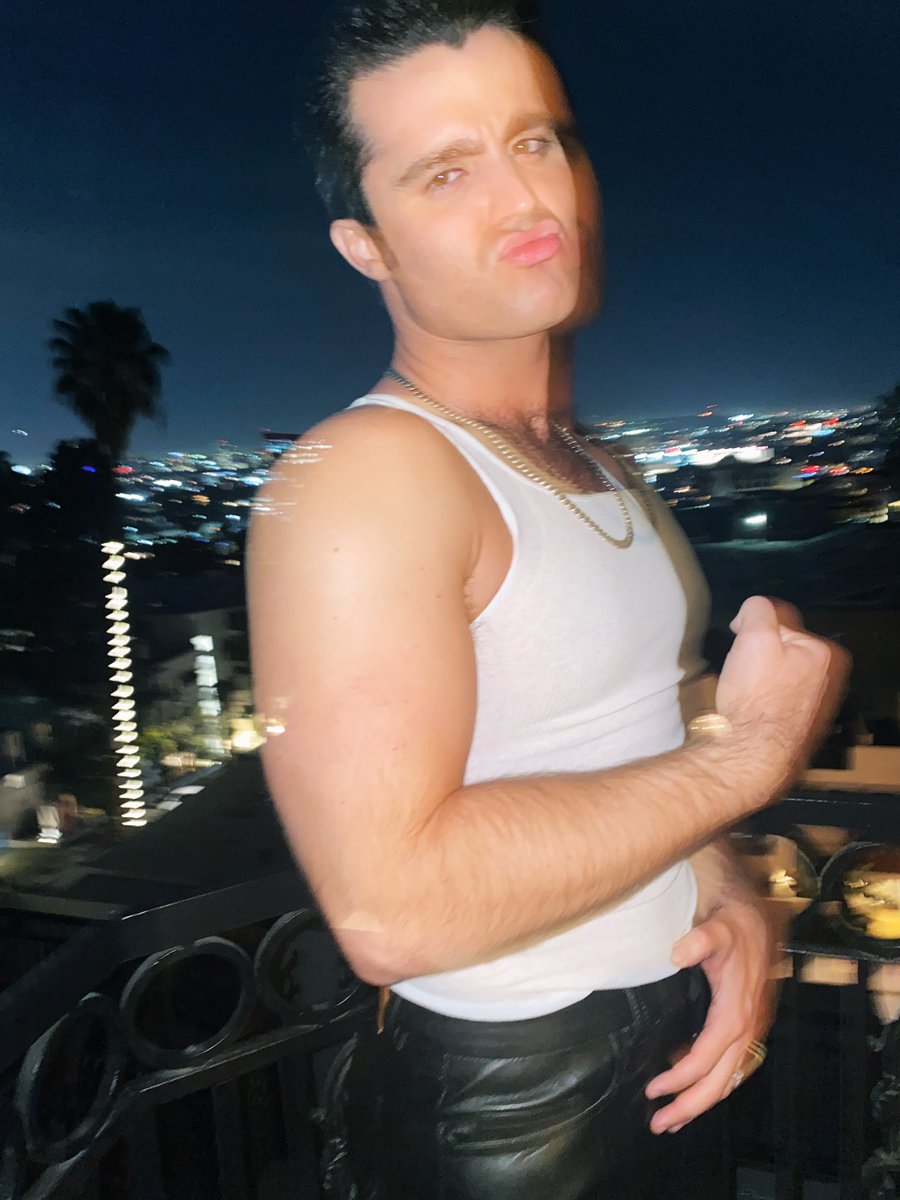 Ayoo thank you all for the birthday wishes.. grateful for another trip around the sun &amp; pumped for the year ahead. Sending love to you all 🍺💪🏼😎