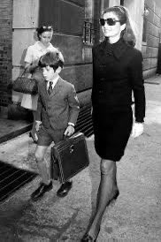 PinkQueenPepi's tweet photo. 28th July 1929

Happy birthday, Jacqueline Kennedy Onassis.
This timeless, ageless beauty needs no introduction. 
The wife of President J F Kennedy, and later, Aristotle Onassis.
RiP 💖💖
Love 
$Pepe's Wifey,
$Pepi 💋 💋 
Ca: 0xd200A59AD0343e6d5FE341a28eAC4b78ED2aDC82
https://t.co/mOyhIi8rxh