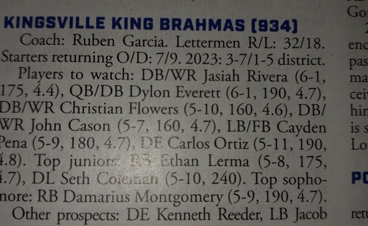 EverettDylonQB's tweet photo. Thank you to Dave Campbell’s mention in this weeks magazine..@Coach_Garcia70 @dctf  @STFUnltd  @QBCoachGomez  @QBHitList https://t.co/JDsKZLgpVS