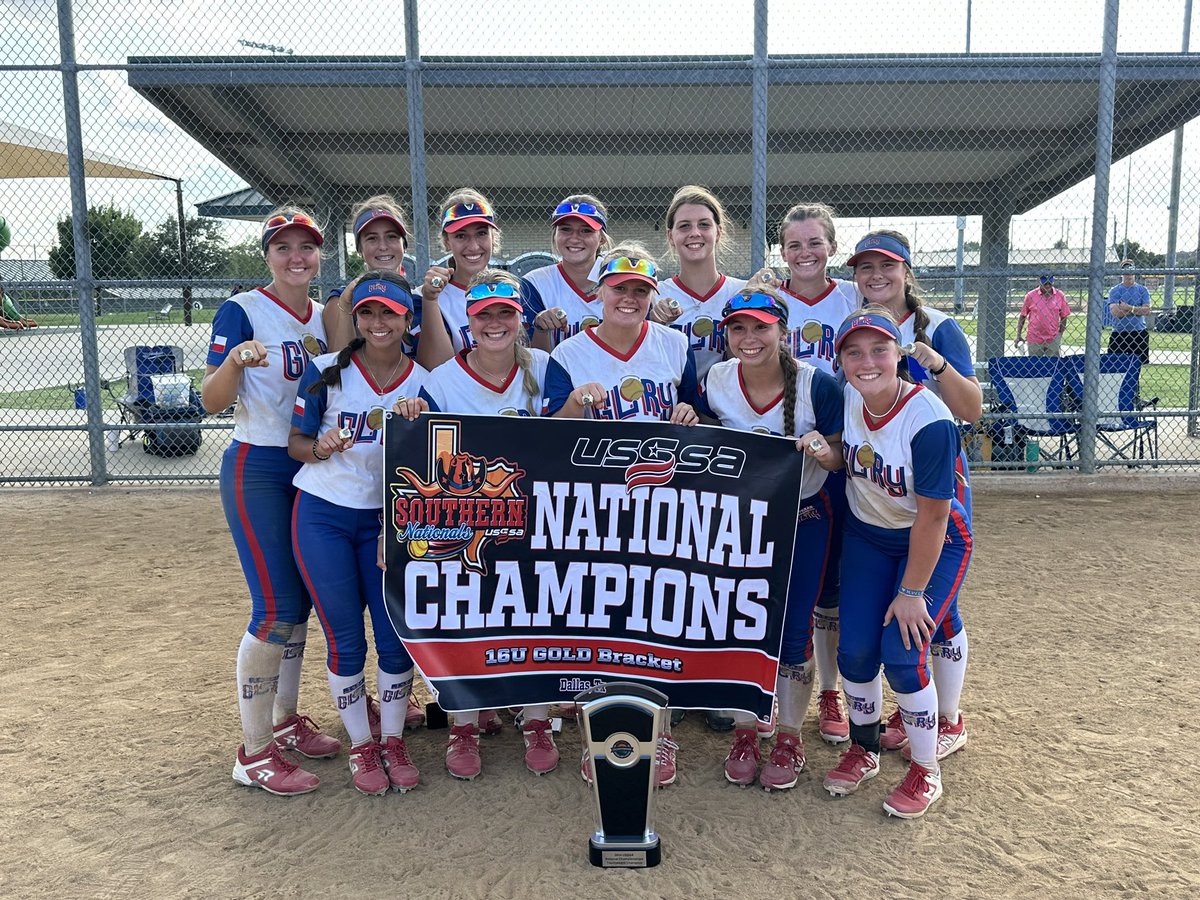 16U SOUTHERN NATIONAL CHAMPIONS 2024!

Proud of these ladies for what they have accomplished this season!!!