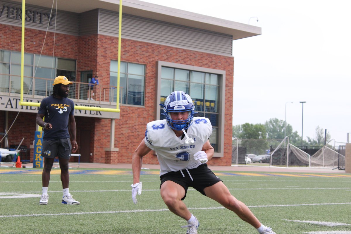Oscar Galindo (@prz_oscarg) on Twitter photo Kicking off coverage from the <a href="/GoJacksFB/">SDSU Football</a> Future/Last Chance camp with some Workout Warriors
Here are the DBs who lit it up during the testing portion of camp
<a href="/Ethan_Headings/">Ethan Headings</a> <a href="/JaceAdler1/">Jace Adler</a> <a href="/dustyw_44/">Dustin Herzberg</a> <a href="/DodgeSamuel3/">Sam Dodge</a> <a href="/CMoore3202/">Caleb Moore</a> <a href="/jeremiahdpowers/">Jeremiah Powers</a> <a href="/GrantBeck07/">Grant Beckenhauer</a>
Read: Kicking off coverage from the <a href="/GoJacksFB/">SDSU Football</a> Future/Last Chance camp with some Workout Warriors
Here are the DBs who lit it up during the testing portion of camp
<a href="/Ethan_Headings/">Ethan Headings</a> <a href="/JaceAdler1/">Jace Adler</a> <a href="/dustyw_44/">Dustin Herzberg</a> <a href="/DodgeSamuel3/">Sam Dodge</a> <a href="/CMoore3202/">Caleb Moore</a> <a href="/jeremiahdpowers/">Jeremiah Powers</a> <a href="/GrantBeck07/">Grant Beckenhauer</a>
Read: