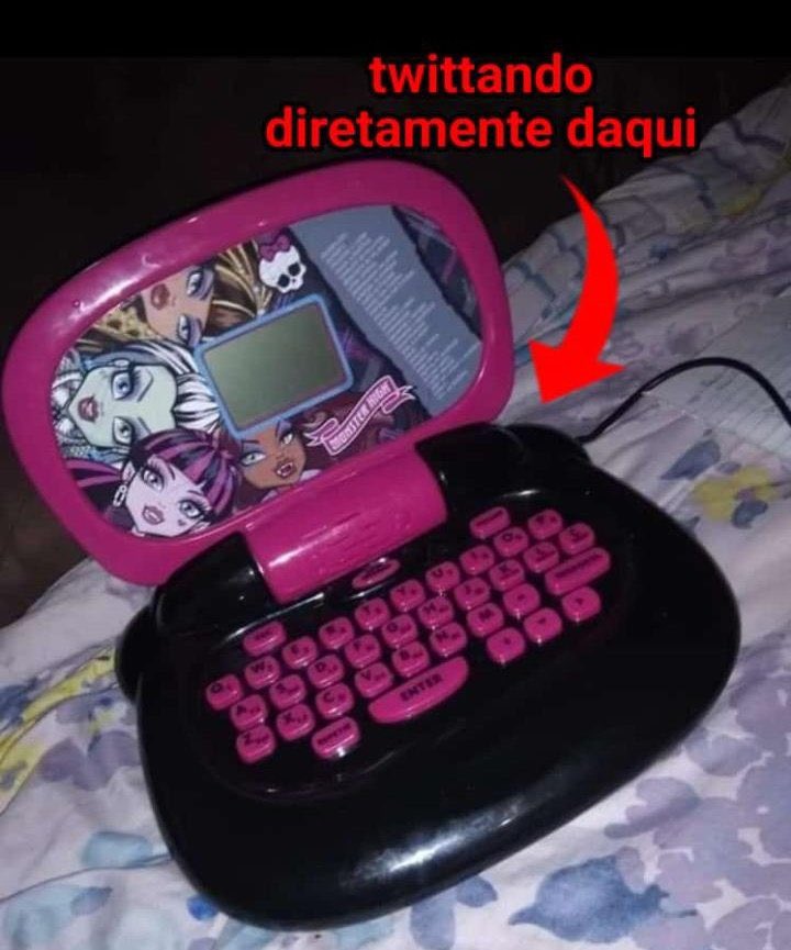 Ya estoy en vivo me acompañas porfi? 🥺👉🏼👈🏼 eske te extraño twitch.tv/rach3lsm