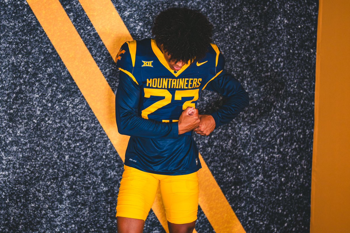 Ready to turn up in year ✌🏾!! Glad to be back healthy 🔒