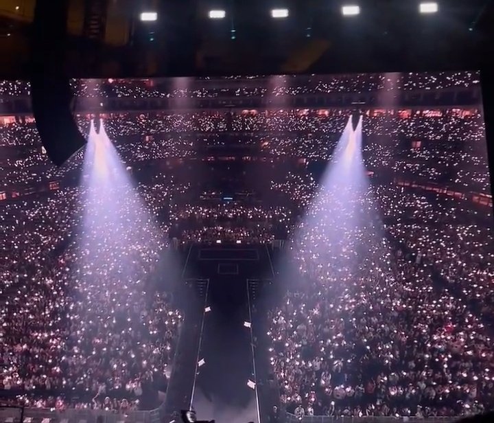 lvs_utopia's tweet image. The expedition       Towards the light
TEXAS 2019            TEXAS 2024
Granada theater    Global Life Field
1K                                 40K 

#ATEEZinArlington #ATEEZinTX
#ATEEZ #에이티즈 @ATEEZofficial