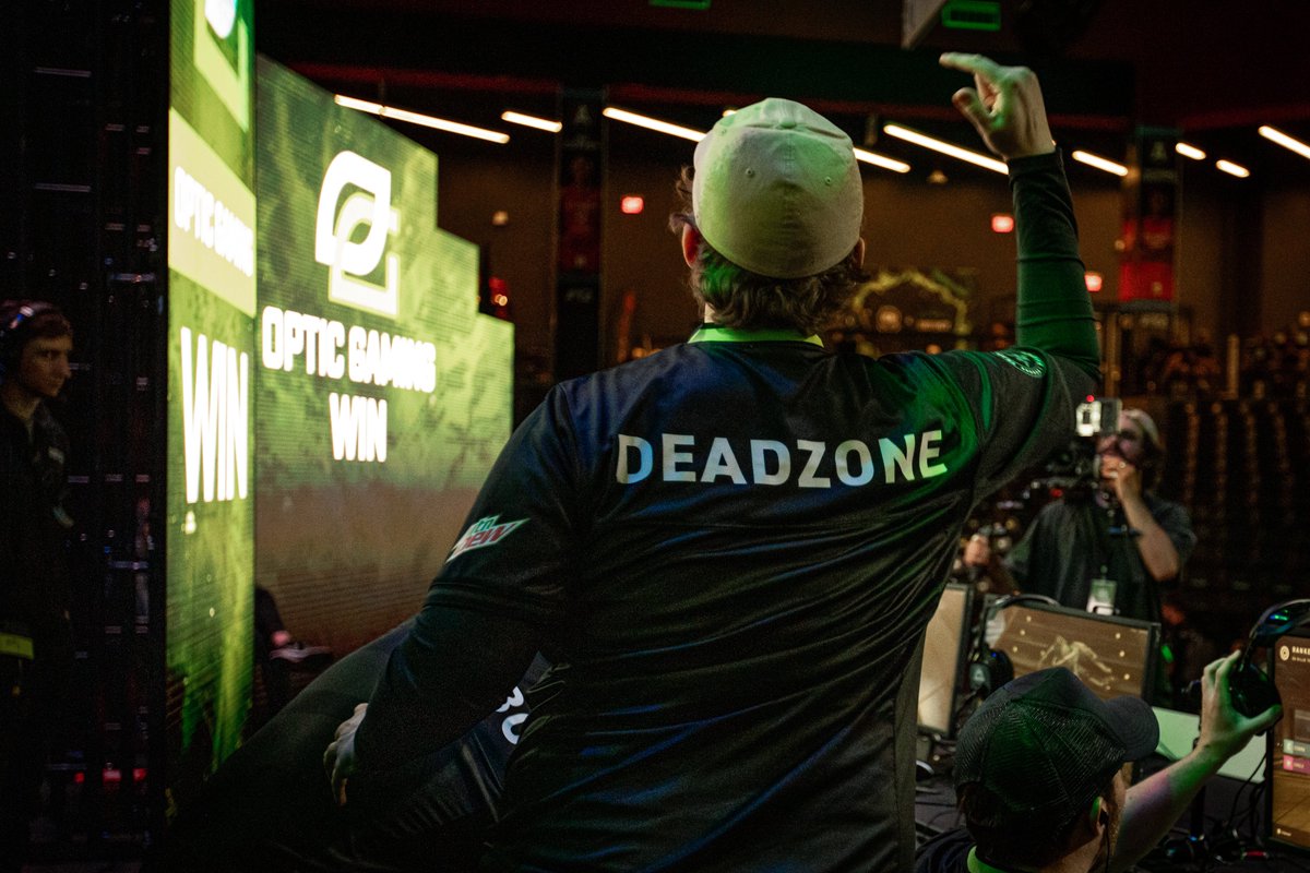 HCS's tweet image. Back-to-back-to-back Grand Finals appearances for the @OpTic squad as they finish at Top 2 at #HCSAtlanta24 🥈

#GreenWall