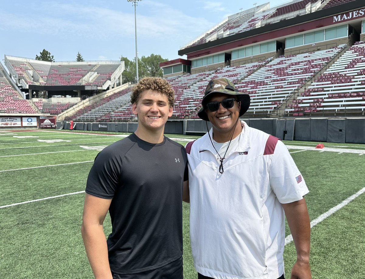 rjcannan2025's tweet photo. Had a great time at the University of Montana Griz football camp.  Awesome visit to Missoula, MT.
Thank you to coaches @Coach_Hauck 
@CoachKimMcCloud @coachcooperUM @GrizCoachGreen 
@MontanaGrizFB 
#GoGriz https://t.co/fAiNpO8Vp4