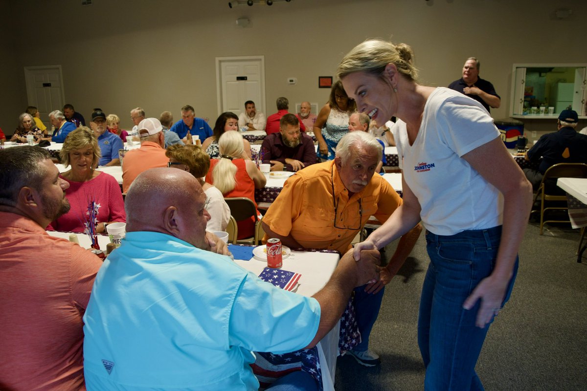 Courtney Johnston tweet media