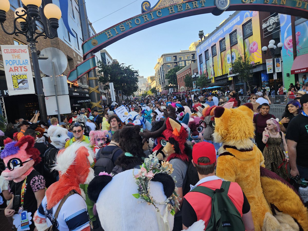 San Diego is over after 4 amazing days. Even saw some of my fur friends!