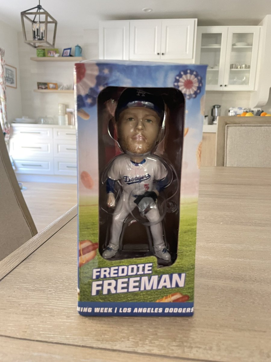 DodgerFanWeekly's tweet photo. @Dodgers #LetsGoDodgers💙⚾️ 
ROAD TRIP GIVEAWAY!!

Follow and RP for your chance to 
win ONE of these 5 bobbleheads! 

1) Mookie Monday! 
2) Taylor Tuesday!
3) Willy Wednesday!
4) THROWback Thursday Mystery 😉
5) Freddie Friday!

All 5 winner announced after the Oakland series! https://t.co/SvfAubayfW