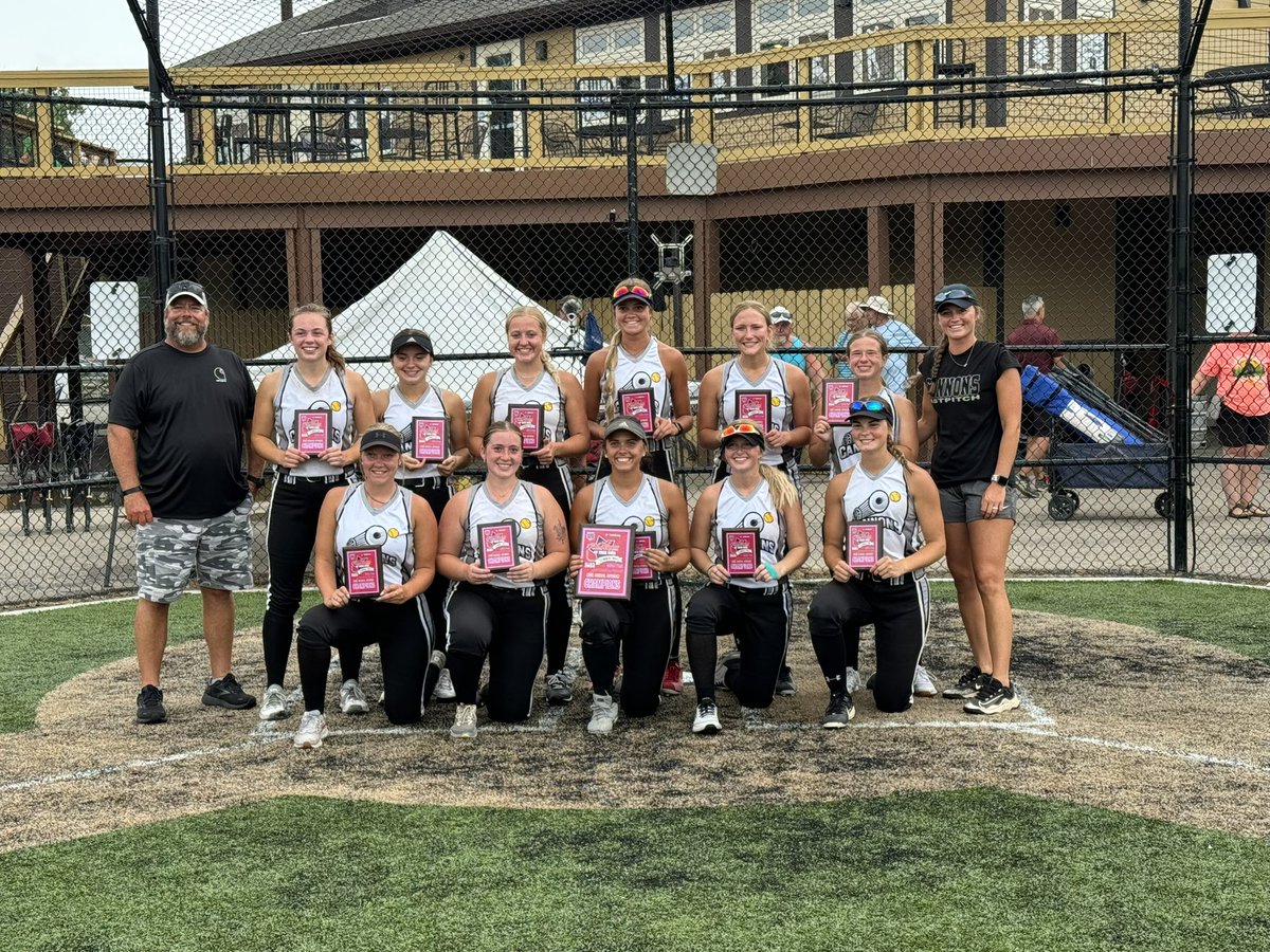 Congratulations to Cannons 18u - Gostomsky on winning at Armco park. 
16 team tournament to end the year. Great job ladies and coaches!